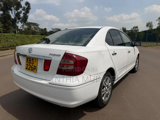 Toyota Premio 2005