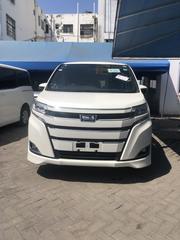 Toyota Noah 2019 White for sale