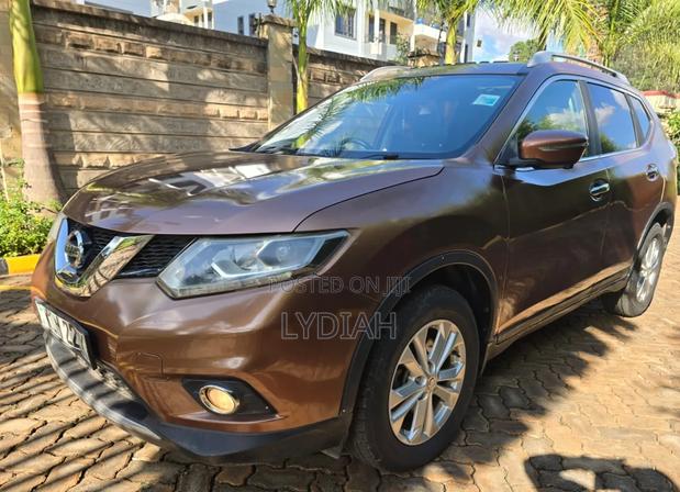 Nissan X-Trail 2015 Brown