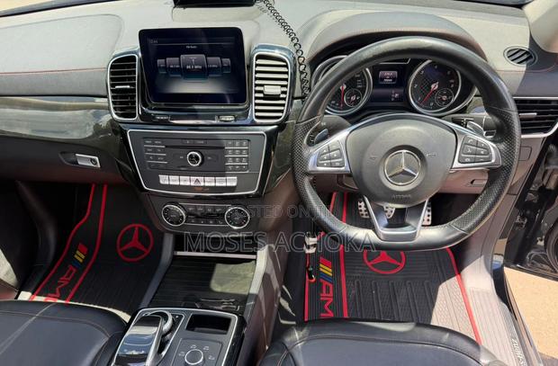 Mercedes-Benz GLE-Class 2016 Black