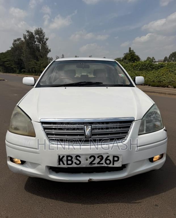 Toyota Premio 2005 White