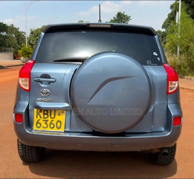 Toyota RAV4 2006 Blue