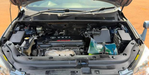 Toyota RAV4 2006 Blue