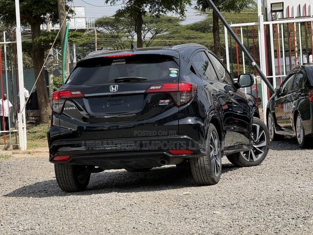 Honda Vezel 1.5 Hybrid 2WD 2019 Black