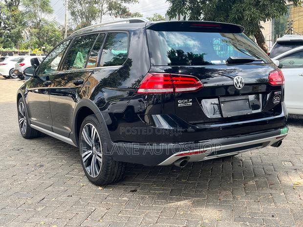 Volkswagen Golf 2019 Black