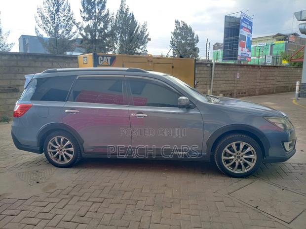 Subaru Exiga 2016 Gray