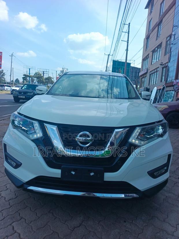 Nissan X-Trail 2.0 Hybrid FWD 2019 White