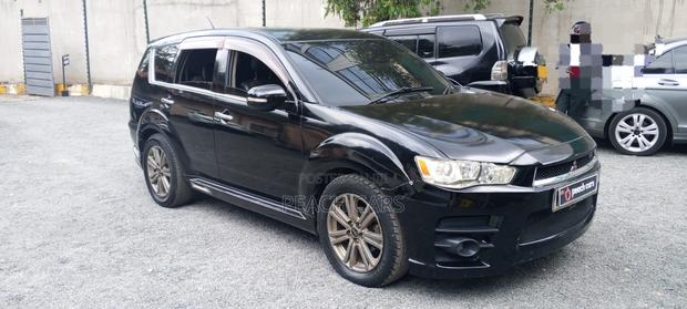 Mitsubishi Outlander 2010 Black