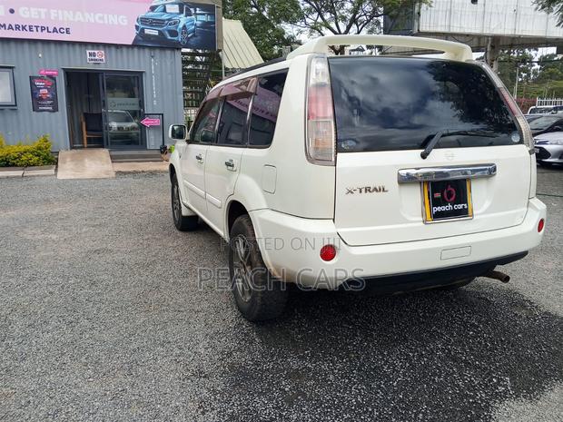 Nissan X-Trail 2007 White