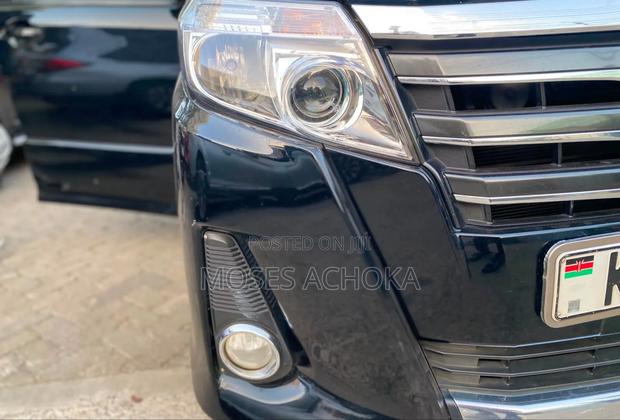 Toyota Noah 2017 Black