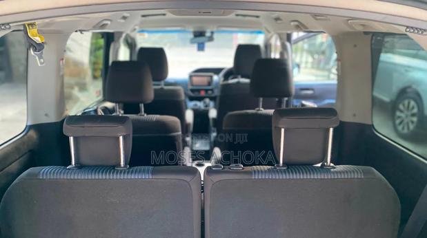 Toyota Noah 2017 Black