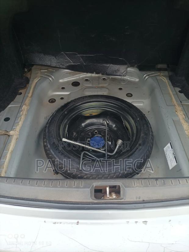 Toyota Belta 2008 Silver