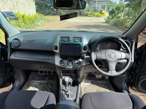 Toyota Vanguard 2009 Gray