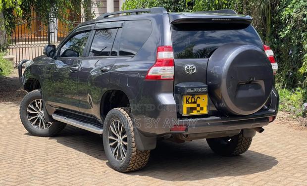 Toyota Land Cruiser Prado 3.0 TD 2013 Black