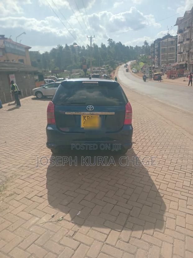 Toyota Wish 2006 Blue