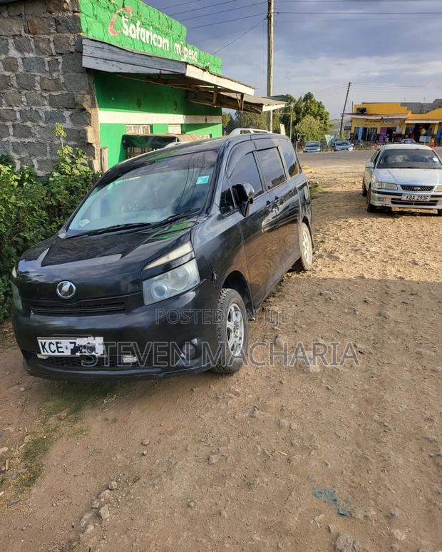Toyota Voxy 2008 Black