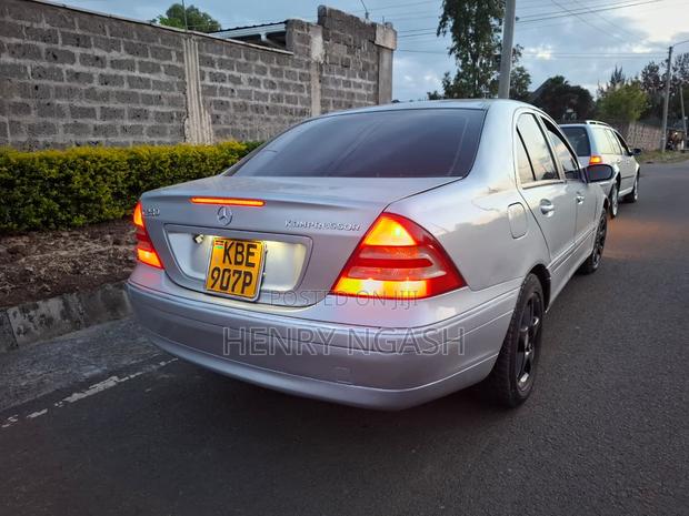 Mercedes-Benz C270 2006 Silver