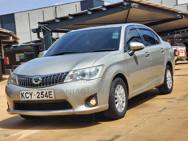 Toyota Axio 2012 Gold