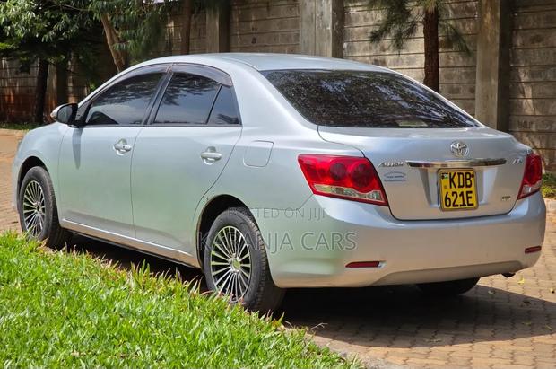 Toyota Allion 2013 Silver