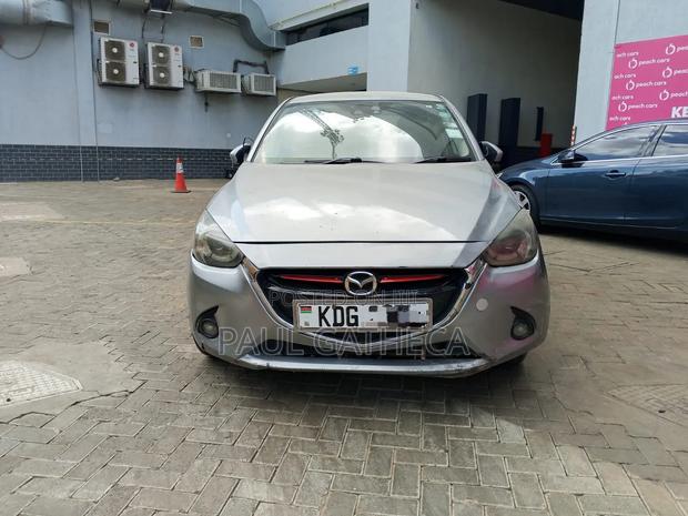 Mazda Demio 2015 Gold