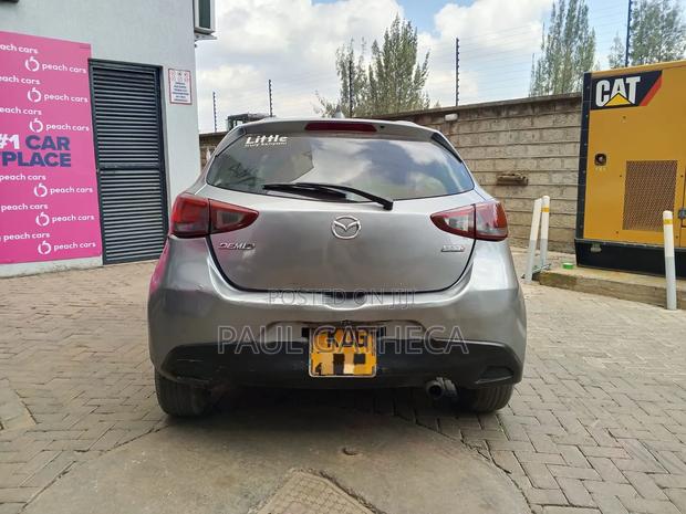 Mazda Demio 2015 Gold