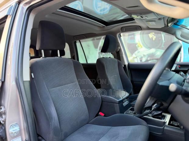 Toyota Land Cruiser Prado 2021 Gold