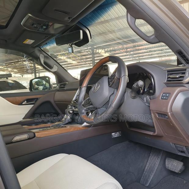 Lexus LX 2022 Gray