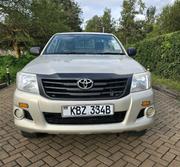 Toyota Hilux 2008 Gold for sale
