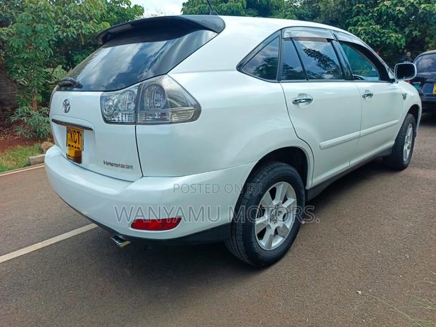 Toyota Harrier 2011 White