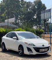Mazda Axela 2009 White for sale