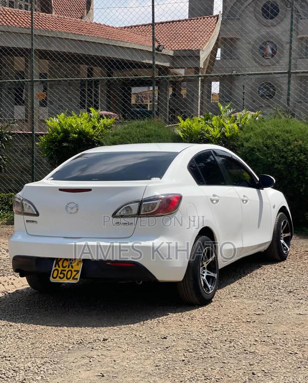 Mazda Axela 2009 White