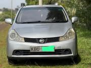 Nissan Wingroad 2005 Silver for sale