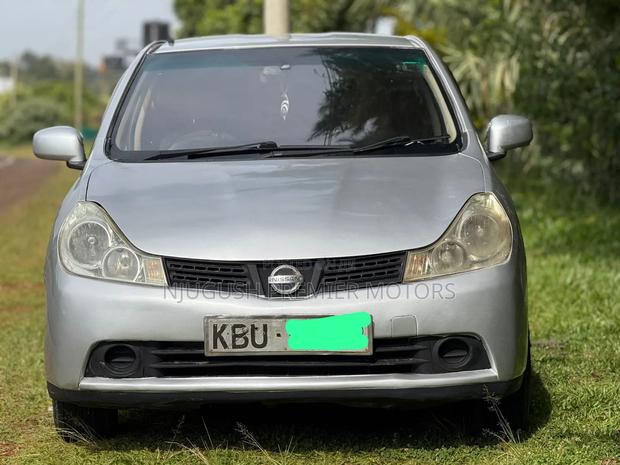 Nissan Wingroad 2005 Silver