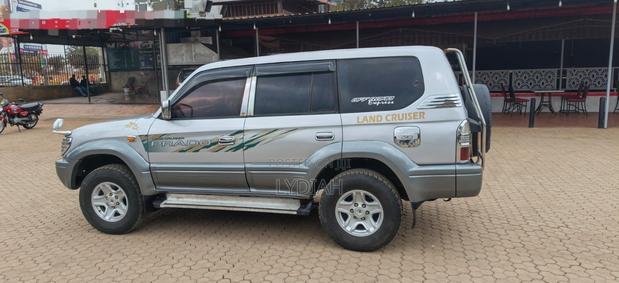 Toyota Land Cruiser Prado 1996 Silver