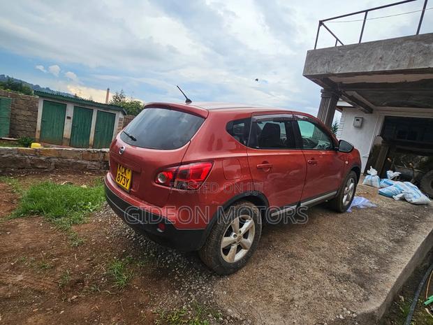Nissan Dualis 2010 Red