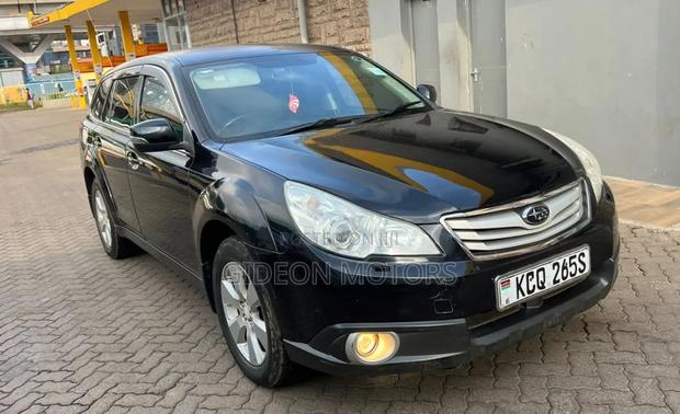 Subaru Outback 2011 Black