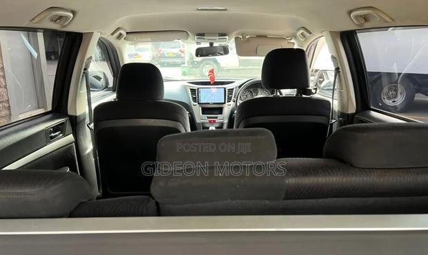 Subaru Outback 2011 Black