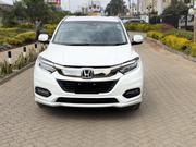 Honda Vezel 1.5 Hybrid 2WD 2019 White for sale