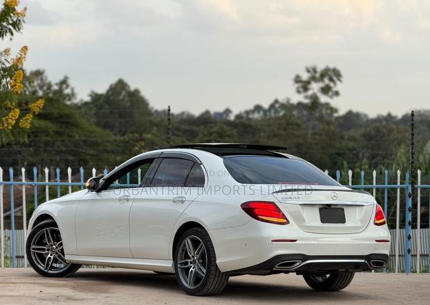 Mercedes-Benz E200 2019 White