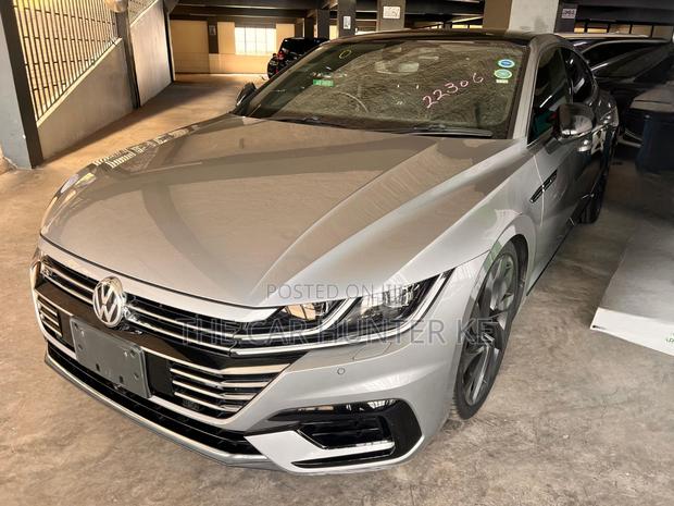 Volkswagen Arteon 2.0T SE AWD 4MOTION 2019 Gray