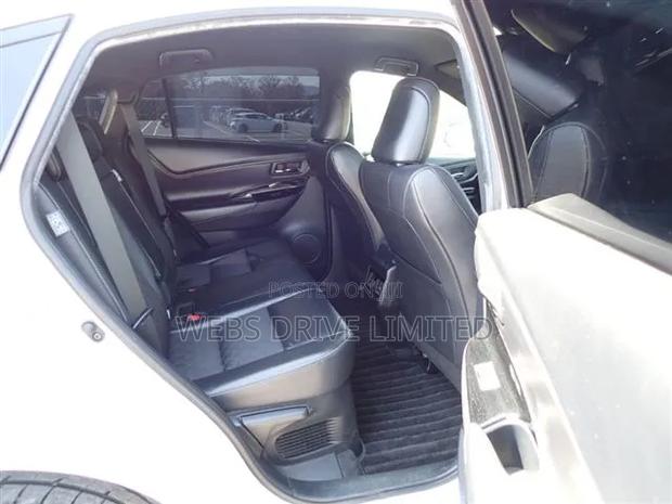 Toyota Harrier 2020 White