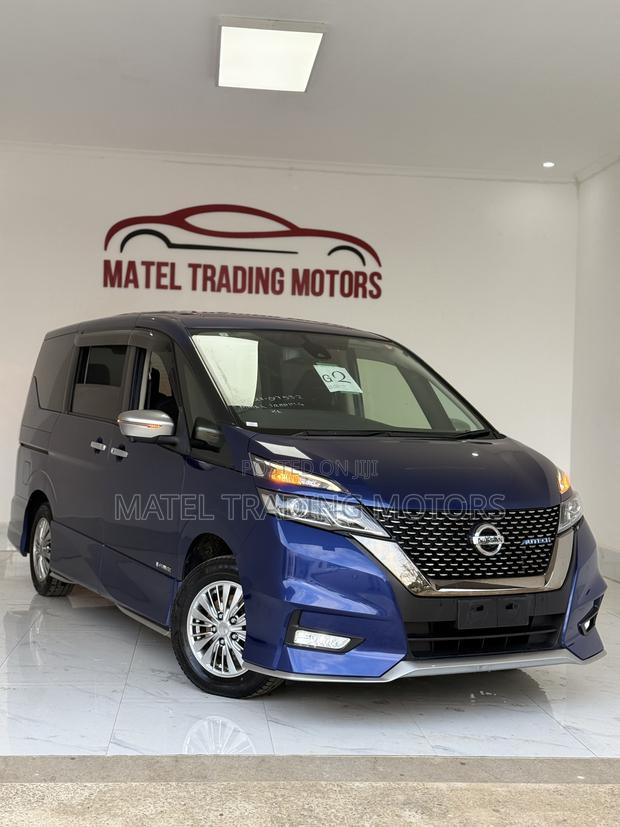 Nissan Serena 2019 Blue