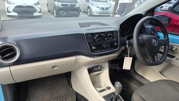 Volkswagen Up 2018 Blue