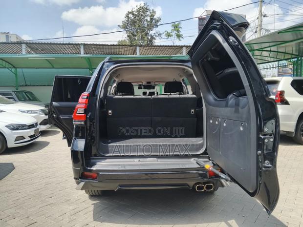Toyota Land Cruiser Prado 2020 Black