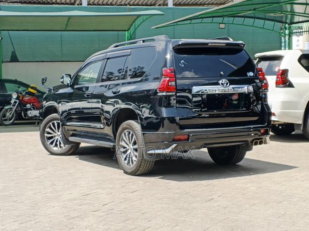 Toyota Land Cruiser Prado 2020 Black