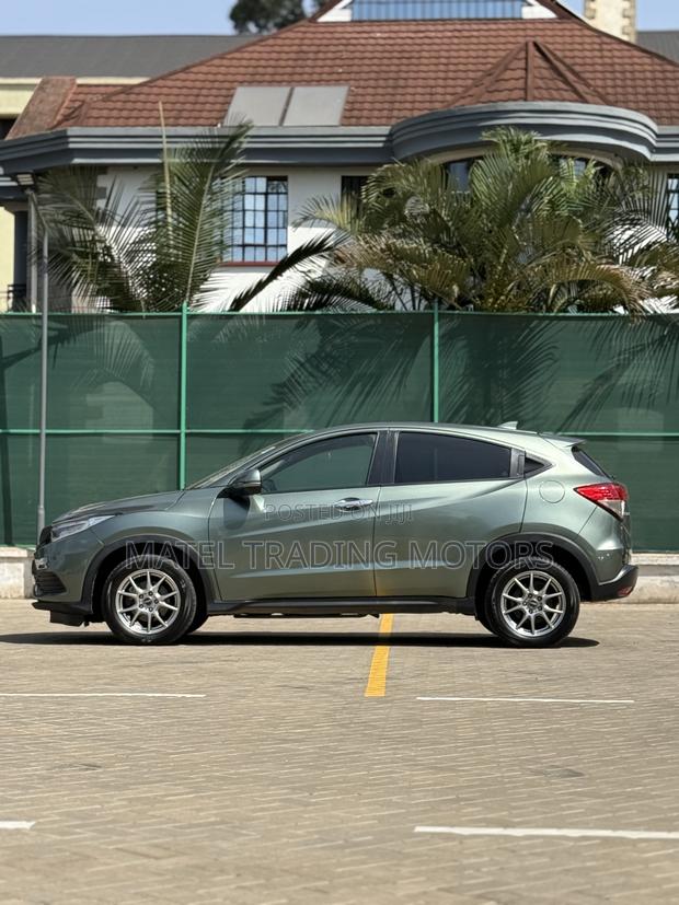 Honda Vezel 1.5 4WD 2019 Green