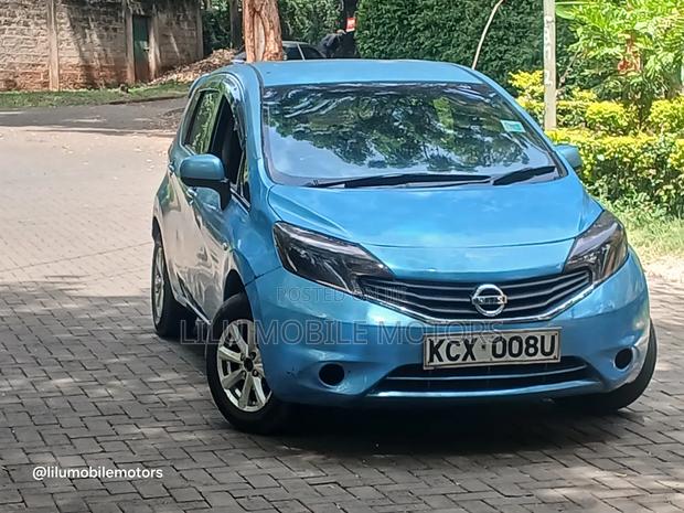 Nissan Note 2012 Blue
