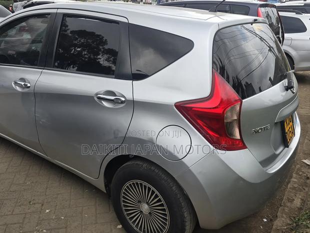 Nissan Note 2017 Silver