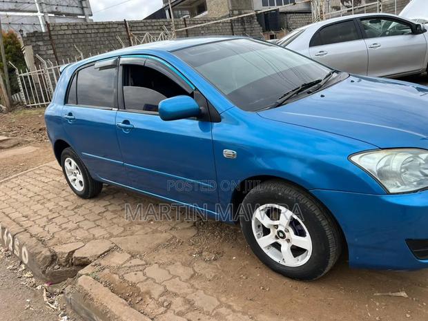 Toyota Corolla RunX 2005 Blue