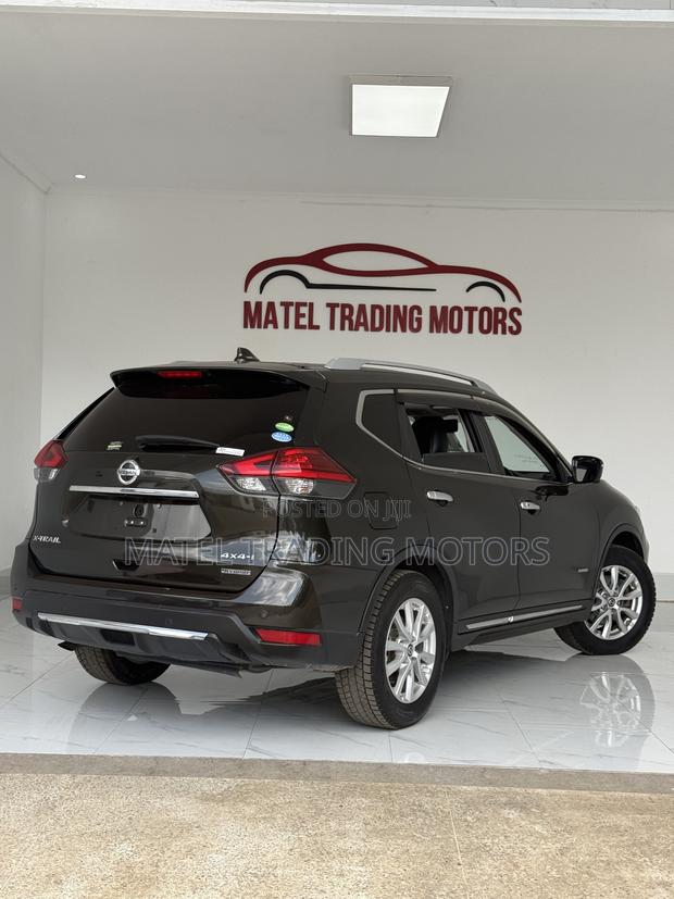 Nissan X-Trail 2.0 Petrol AWD 2018 Black